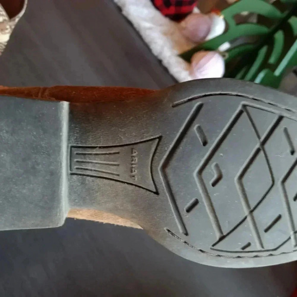 Ariat Mens 5. Excellent Used Condition Western Boot - Antique Mocha - Picture 7 of 8